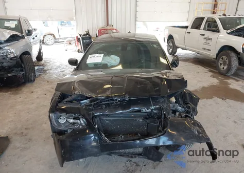 2015 Chrysler 300 300S z USA, uszkodzony, nr VIN 2C3CCAGG6FH932242